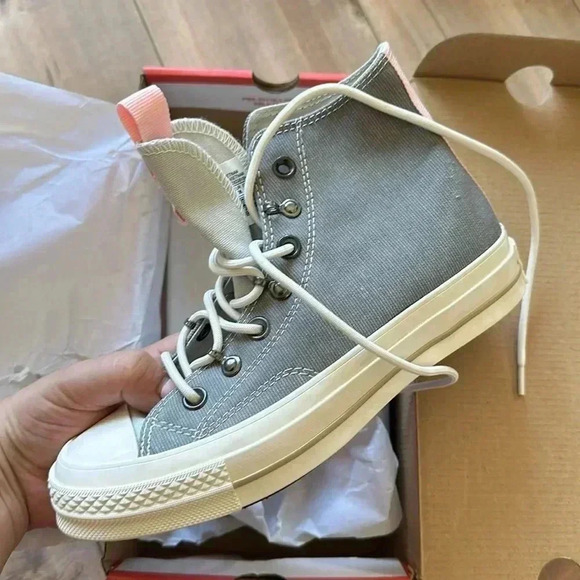 NIB Converse Chuck 70 Sneakers in Gray and Pink Women’s Sz 5.5 - Picture 7 of 10